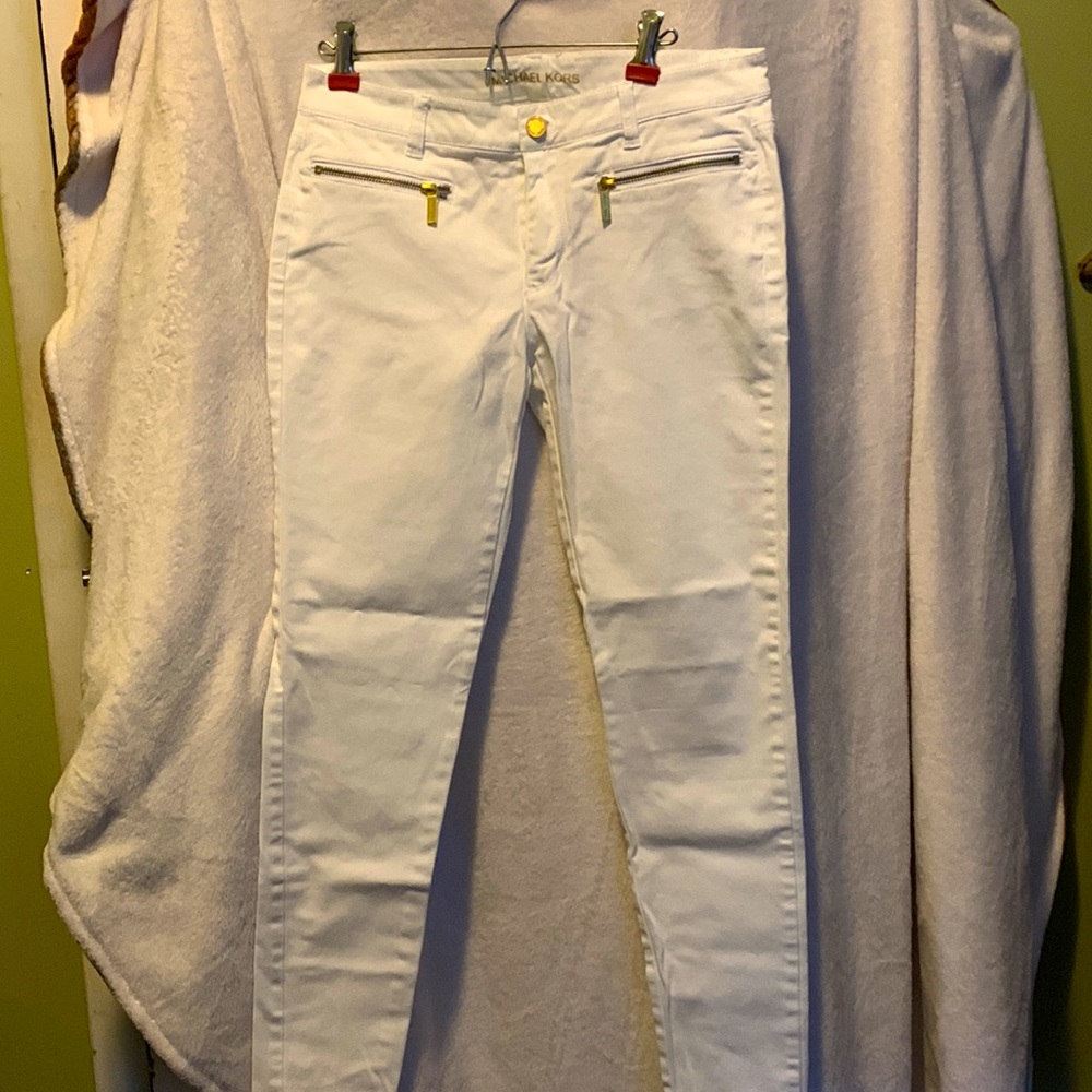 Gorgeous skinny white Michael Kors jeans